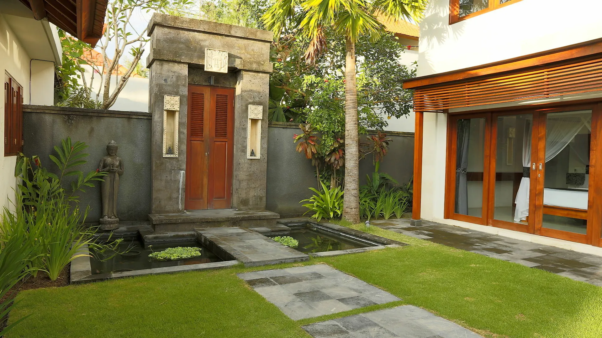 Amore Villas Dalung